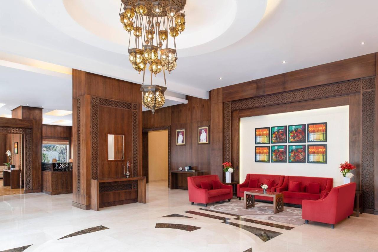 Delta hotels by marriott city center doha. «Сити центр Доха». Marriott Executive Apartments. Доха Катар отель Марриотт рядом торговый центр. Delta Hotels by Marriott City Center Doha 5 Доха.